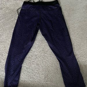 Nike Purple and black women’s workout legging